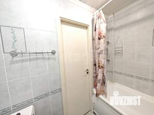 4-к квартира, вторичка, 74м2, 3/9 этаж