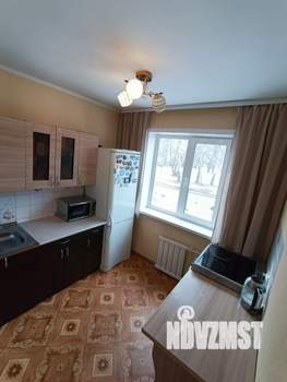 3-к квартира, вторичка, 57м2, 1/5 этаж