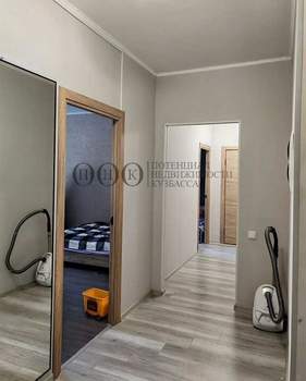 3-к квартира, вторичка, 74м2, 4/10 этаж