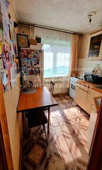 3-к квартира, вторичка, 48м2, 1/5 этаж