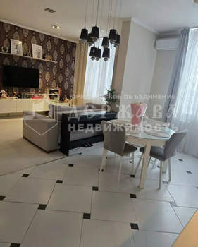 2-к квартира, вторичка, 72м2, 5/5 этаж