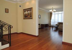 5-к квартира, вторичка, 329м2, 1/3 этаж