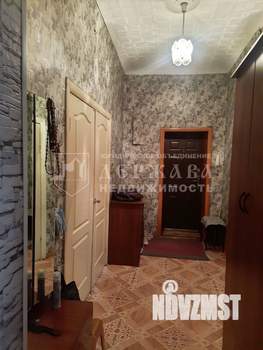 3-к квартира, вторичка, 81м2, 2/2 этаж