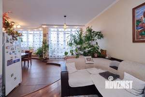 4-к квартира, вторичка, 136м2, 3/11 этаж