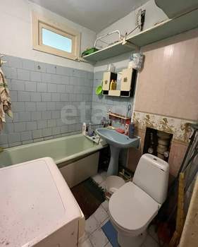 2-к квартира, вторичка, 43м2, 1/5 этаж