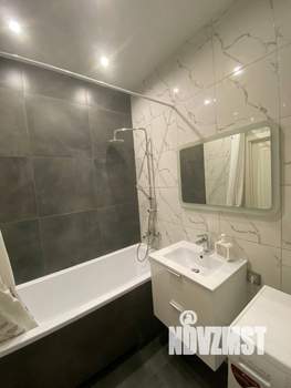 2-к квартира, вторичка, 63м2, 7/16 этаж