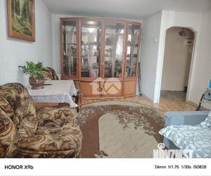 2-к квартира, вторичка, 42м2, 2/5 этаж