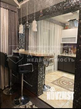 4-к квартира, вторичка, 100м2, 8/9 этаж