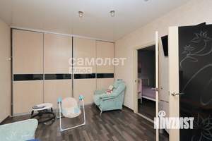 3-к квартира, вторичка, 60м2, 1/1 этаж
