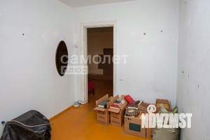 4-к квартира, вторичка, 60м2, 5/5 этаж