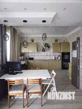 4-к квартира, вторичка, 100м2, 10/10 этаж