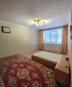 3-к квартира, вторичка, 62м2, 1/5 этаж