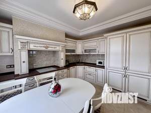 3-к квартира, вторичка, 97м2, 9/14 этаж