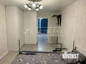 2-к квартира, вторичка, 47м2, 1/5 этаж