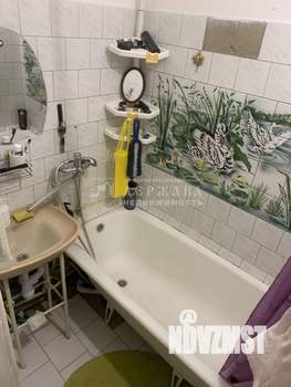 3-к квартира, вторичка, 58м2, 5/5 этаж