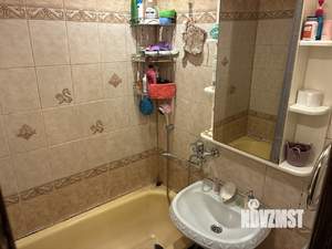 4-к квартира, вторичка, 82м2, 2/10 этаж