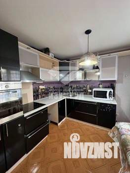4-к квартира, вторичка, 73м2, 1/10 этаж