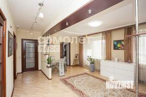 4-к квартира, вторичка, 96м2, 3/12 этаж