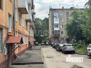 2-к квартира, вторичка, 46м2, 1/5 этаж