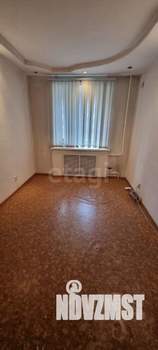 4-к квартира, вторичка, 78м2, 1/6 этаж