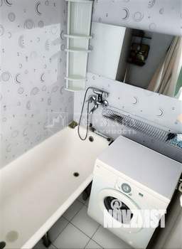 4-к квартира, вторичка, 61м2, 5/5 этаж