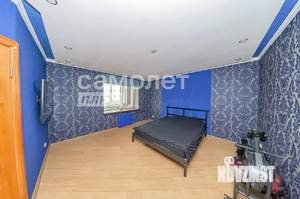 4-к квартира, вторичка, 149м2, 1/5 этаж