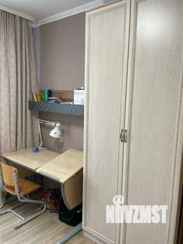 3-к квартира, вторичка, 63м2, 1/10 этаж