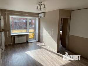 2-к квартира, вторичка, 42м2, 4/5 этаж