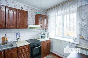 3-к квартира, вторичка, 42м2, 4/5 этаж