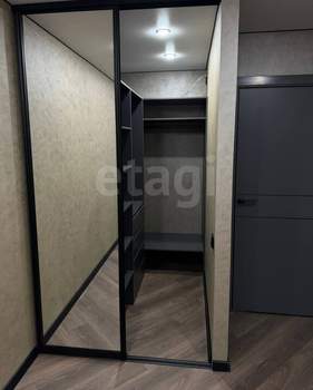 3-к квартира, вторичка, 58м2, 5/5 этаж