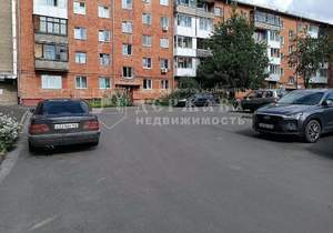 2-к квартира, вторичка, 44м2, 1/5 этаж