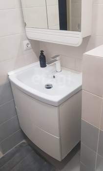 4-к квартира, вторичка, 104м2, 2/8 этаж