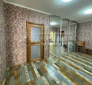 4-к квартира, вторичка, 103м2, 3/10 этаж