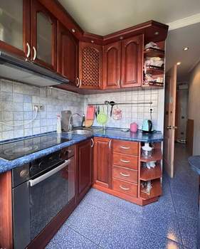 4-к квартира, вторичка, 62м2, 3/5 этаж