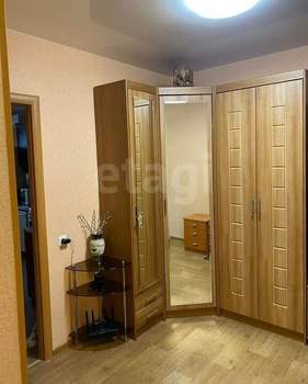 2-к квартира, вторичка, 63м2, 2/10 этаж