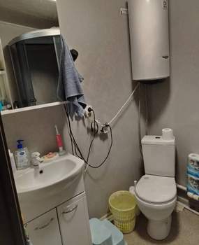 2-к квартира, вторичка, 35м2, 1/1 этаж