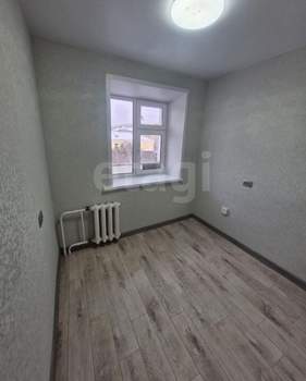 2-к квартира, вторичка, 42м2, 5/5 этаж