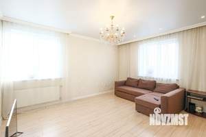 2-к квартира, вторичка, 61м2, 16/25 этаж