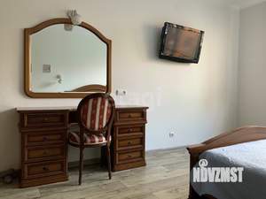 4-к квартира, вторичка, 142м2, 3/6 этаж