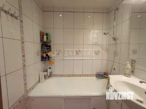 4-к квартира, вторичка, 74м2, 10/10 этаж