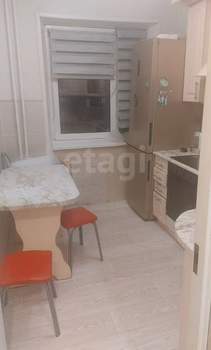 3-к квартира, вторичка, 62м2, 9/10 этаж