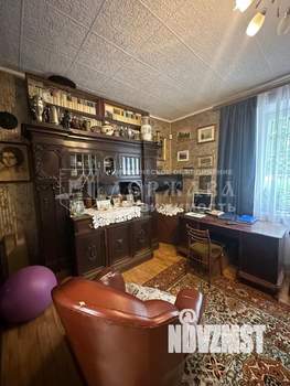 2-к квартира, вторичка, 58м2, 1/5 этаж