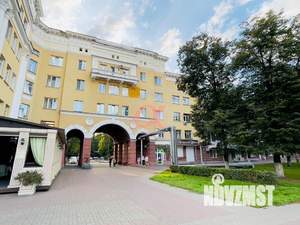 3-к квартира, вторичка, 106м2, 3/5 этаж