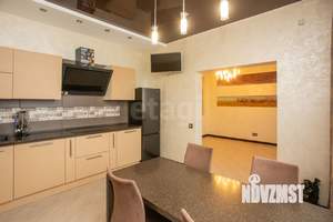3-к квартира, вторичка, 105м2, 9/14 этаж