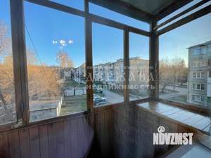 4-к квартира, вторичка, 61м2, 3/5 этаж