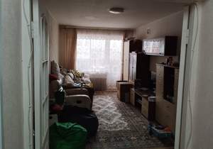 3-к квартира, вторичка, 74м2, 9/10 этаж