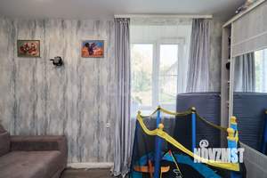 3-к квартира, вторичка, 62м2, 1/2 этаж