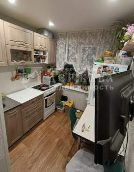 2-к квартира, вторичка, 43м2, 5/5 этаж