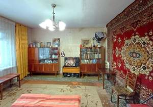 3-к квартира, вторичка, 63м2, 1/9 этаж