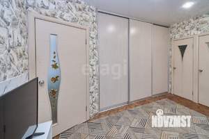 3-к квартира, вторичка, 46м2, 1/4 этаж